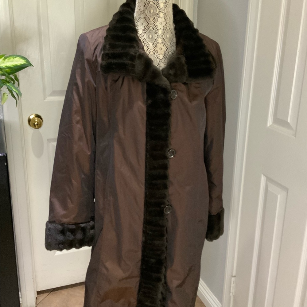 Gallery brown fur lined coat SIZE PL